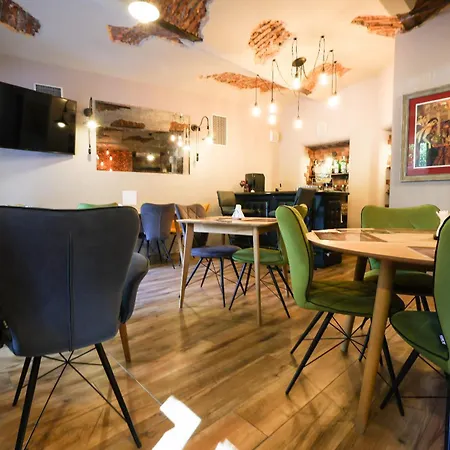 Boutique Ambiente ****+ 4*