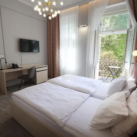 Boutique Ambiente ****+ Hotel